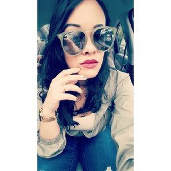 Meet your Posher, Gisell - Picture 1 of 1